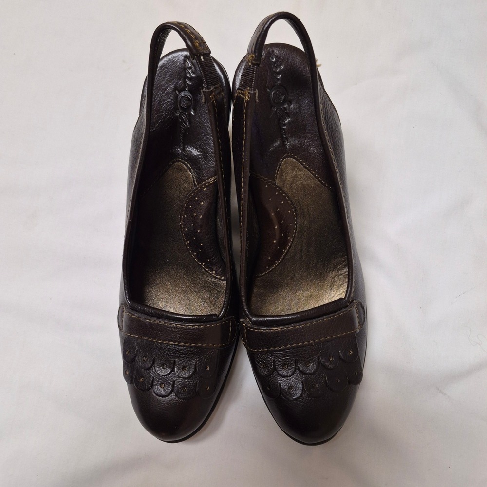 Born Crown Brown Leather Slingback Heels Scalloped Round Toe Block Heel 7.5 38.5